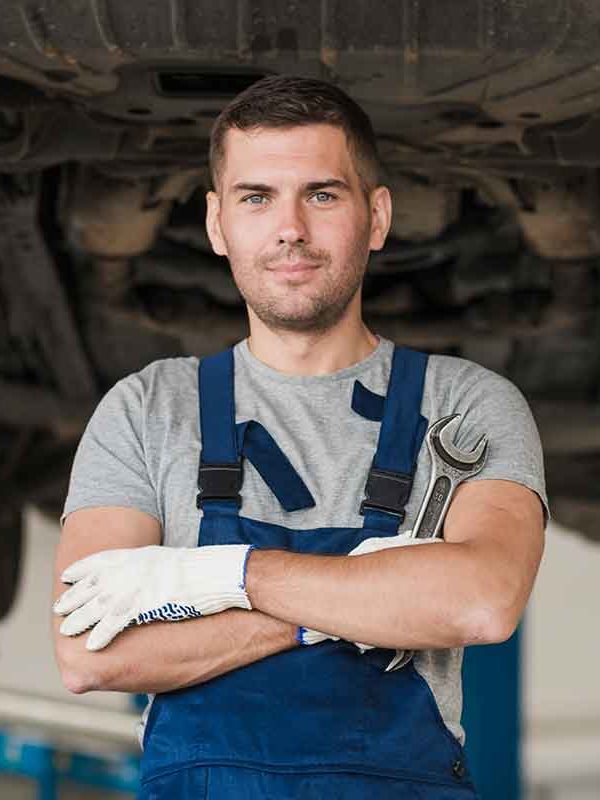 team 01 2 600x800 - Vincent